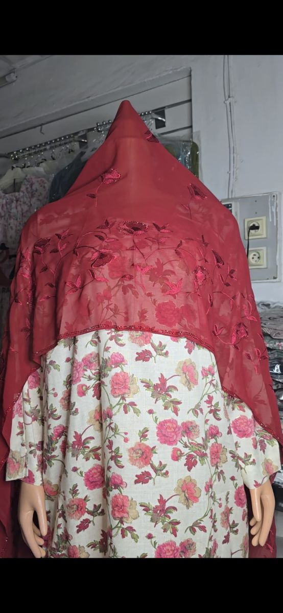 Abayas neuves élégantes – Plusieurs modèles disponibles