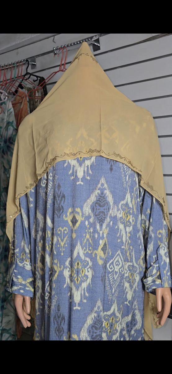 Abayas neuves élégantes – Plusieurs modèles disponibles