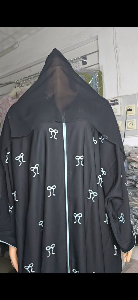 Abayas neuves élégantes – Plusieurs modèles disponibles