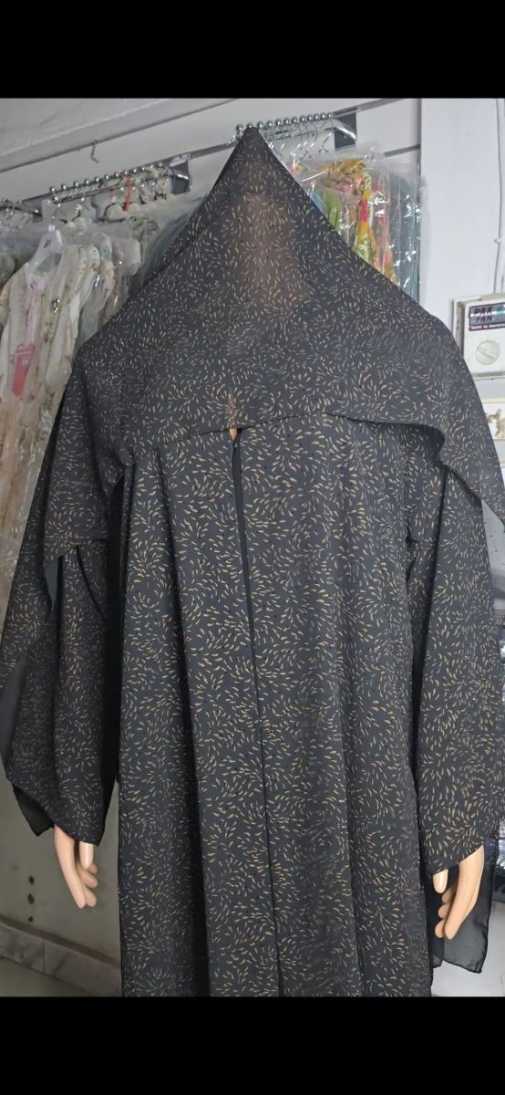Abayas neuves élégantes – Plusieurs modèles disponibles