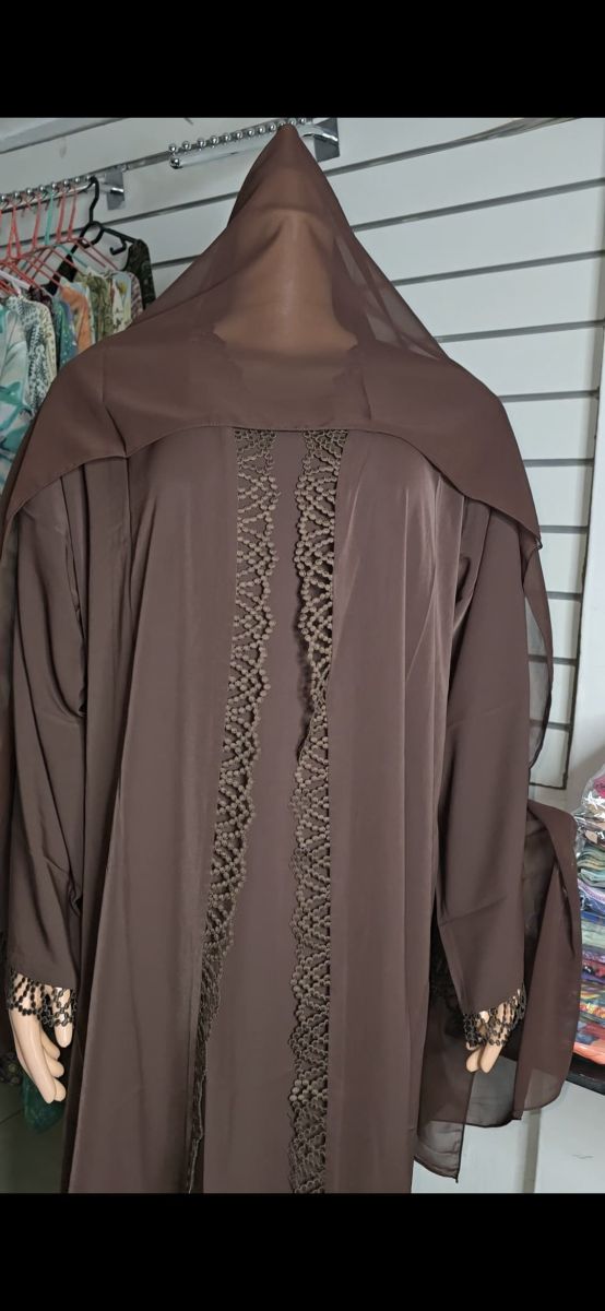 Abayas neuves élégantes – Plusieurs modèles disponibles