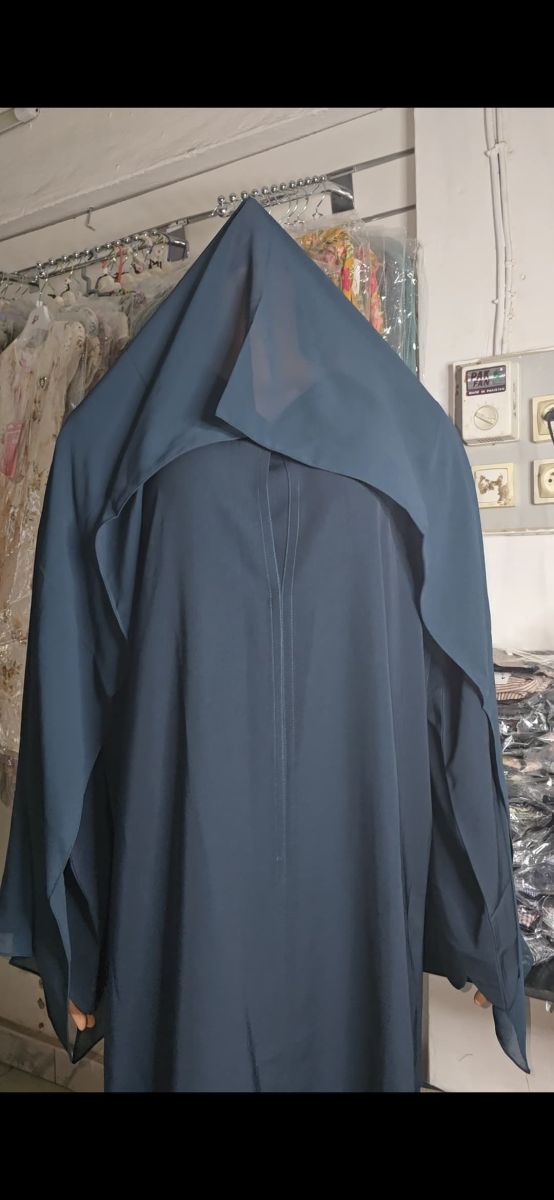 Abayas neuves élégantes – Plusieurs modèles disponibles