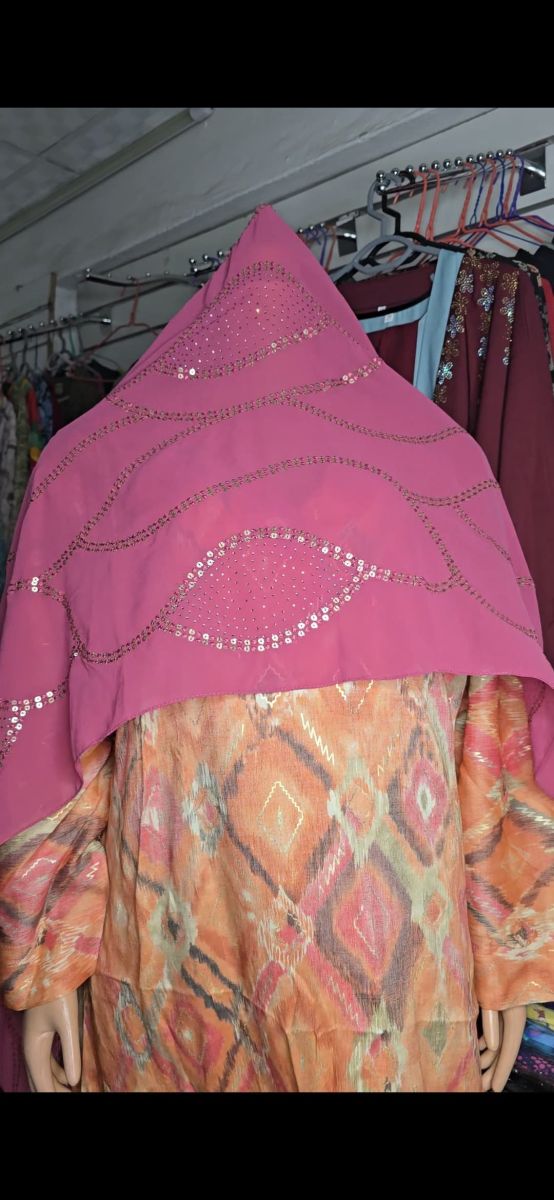 Abayas neuves élégantes – Plusieurs modèles disponibles