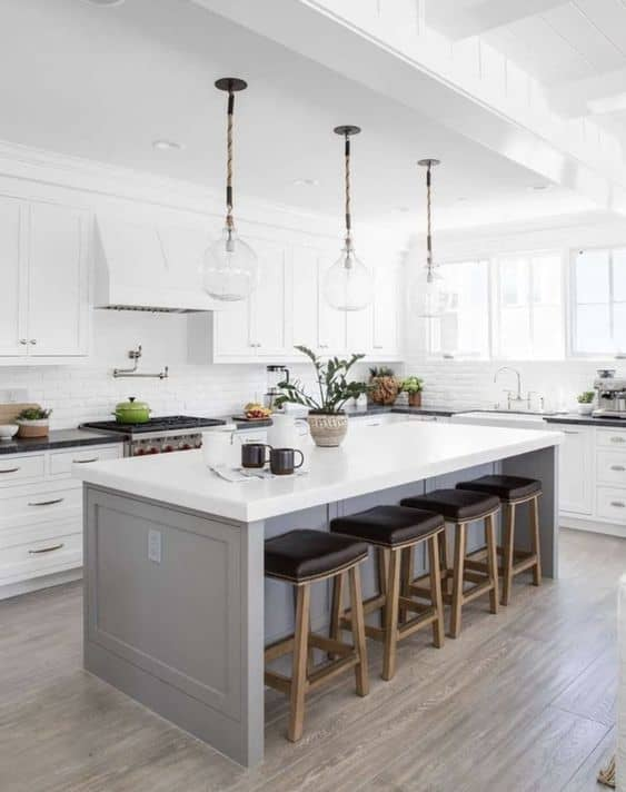 Cuisines modernes et personnalisées avec SkyLife Homes