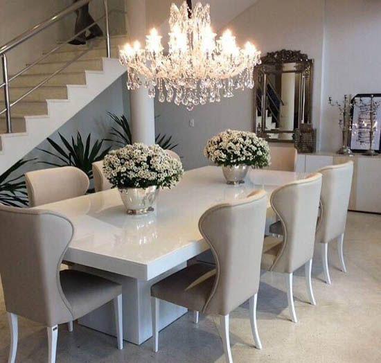 Salle à manger complète avec table marbre et buffet