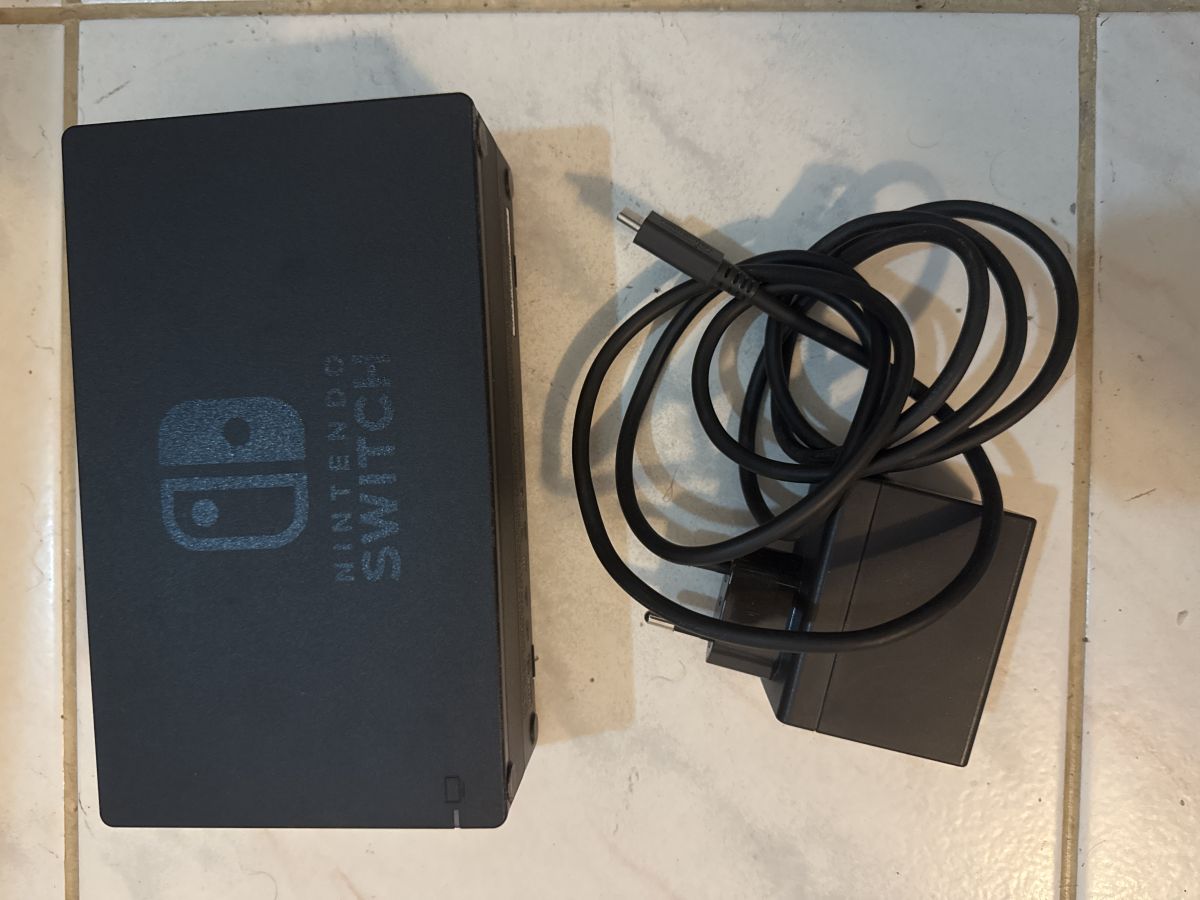 Dock Nintendo Switch avec alimentation