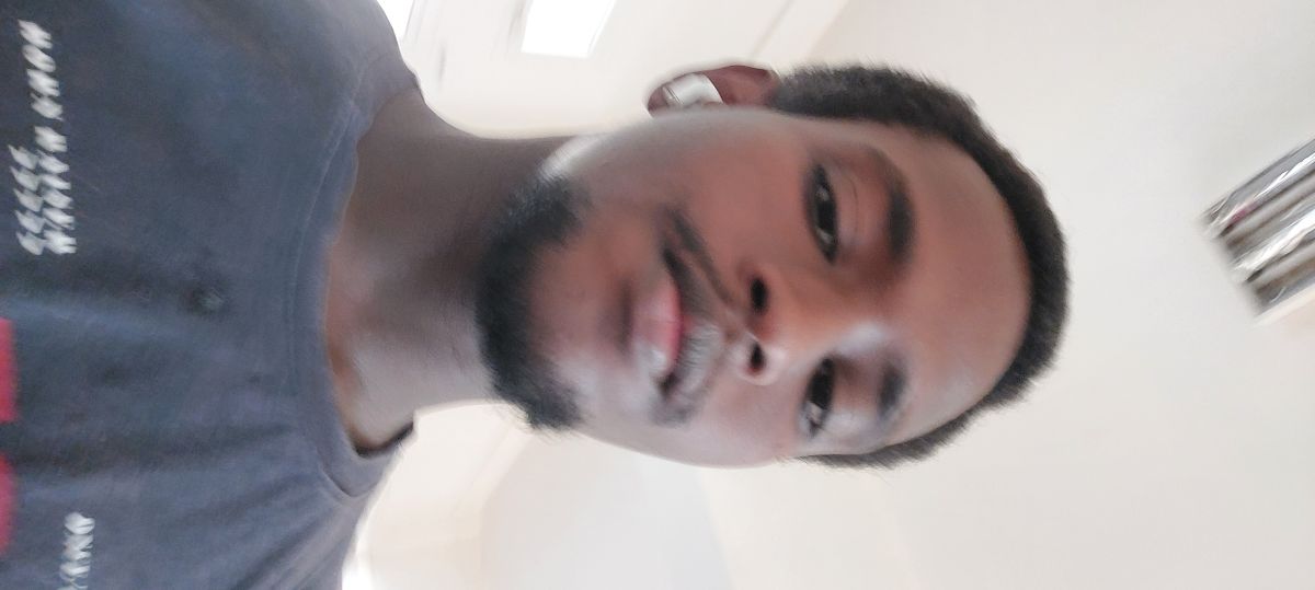 Étudiant en physique-chimie à la recherche d\'emploi