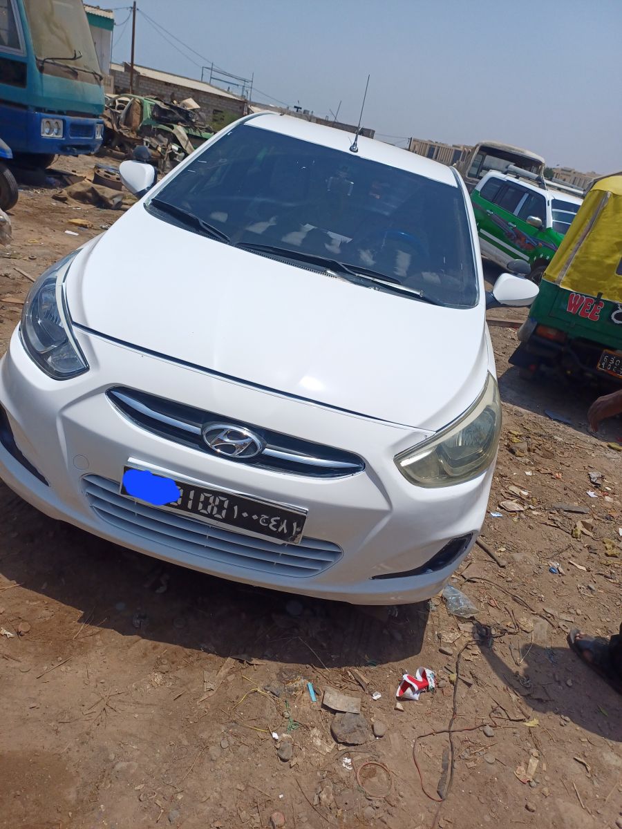 Hyundai Accent 2017 Diesel, Économique, Bien Entretenu