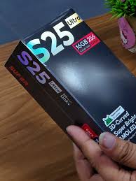 Pack complet itérS25 ultra 256Go + 2000 films hindi + 2 disques durs 1To