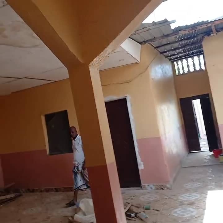 Maison F3 avec véranda à Barwaqo, proche de la mosquée