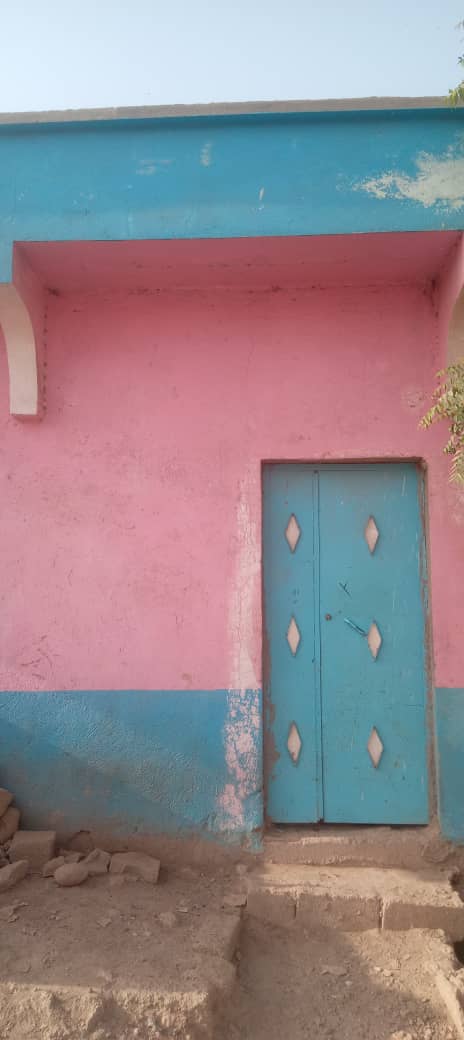 Maison neuve F4 à PK 12, quartier stratégique, East Africa bank