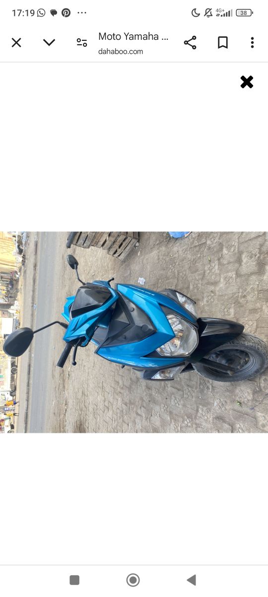 Yamaha Moto Neuve, 1 an d\'usage seulement