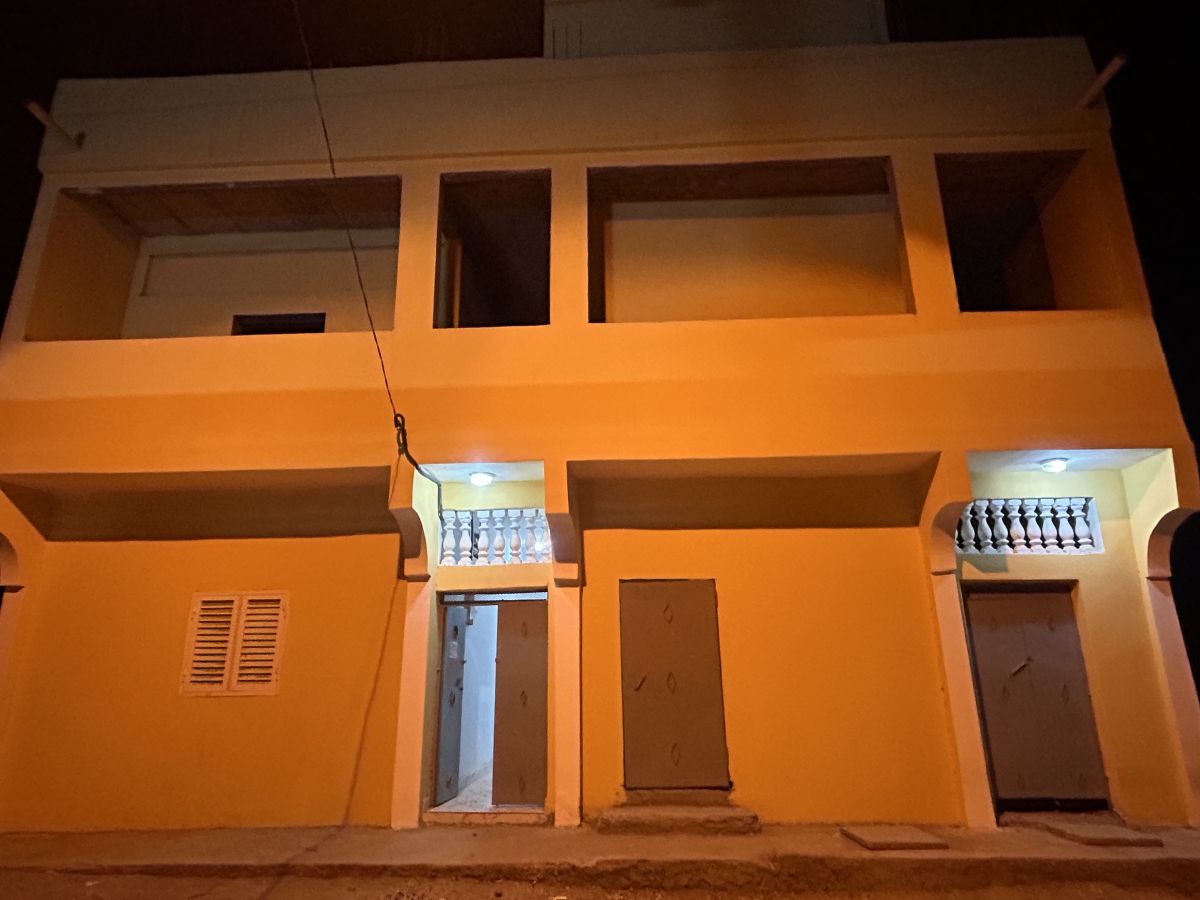 Rez-de-chaussée moderne F3 à louer à Hodan 3