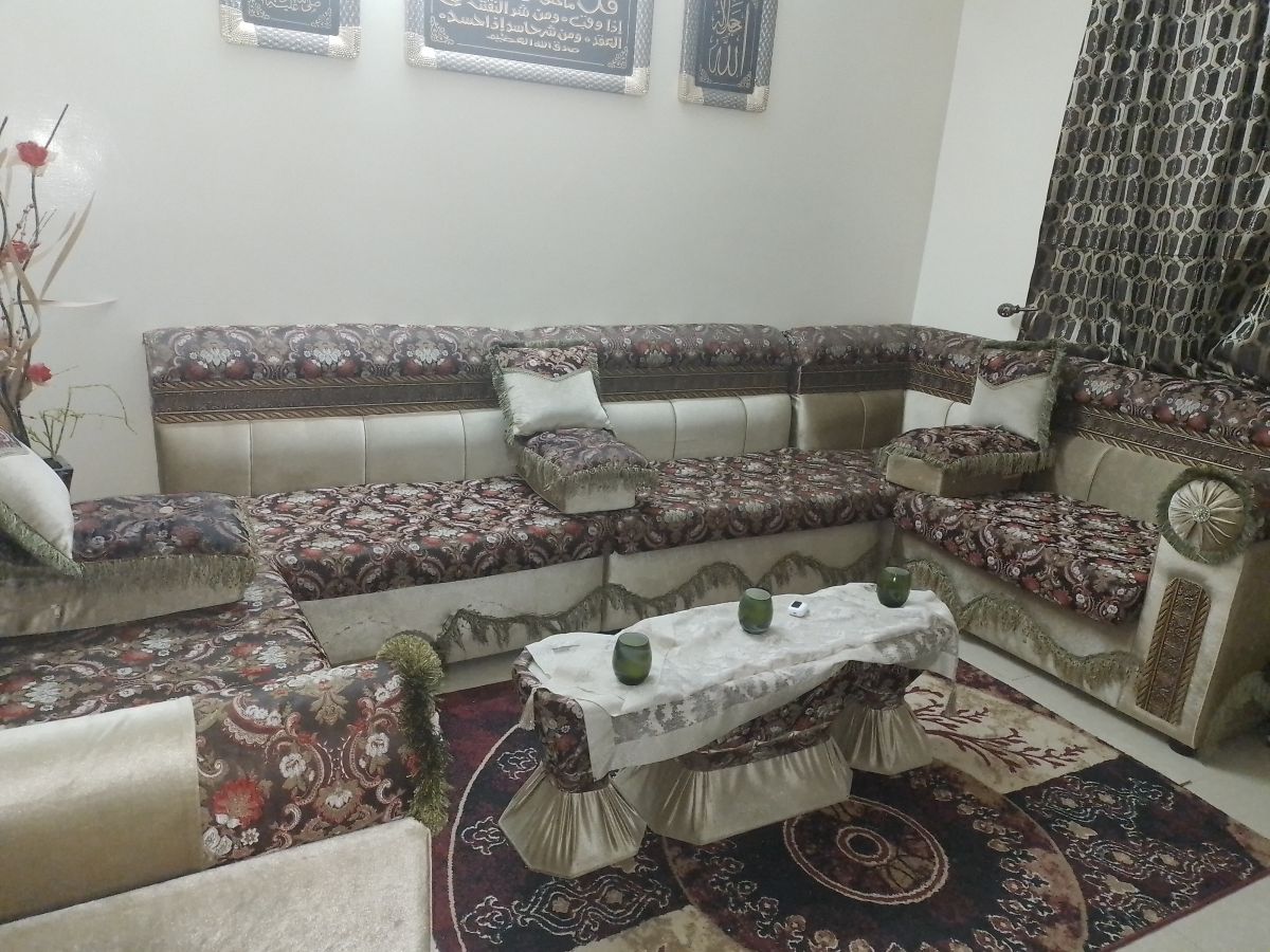 Salon marocain neuf à prix négociable