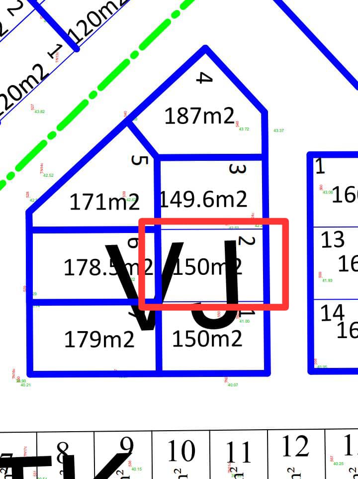 Terrain constructible 150m2 avec titre foncier à Barwaqo 2