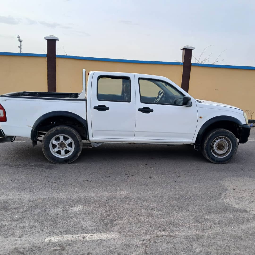 Vend véhicule Isuzu Dmax