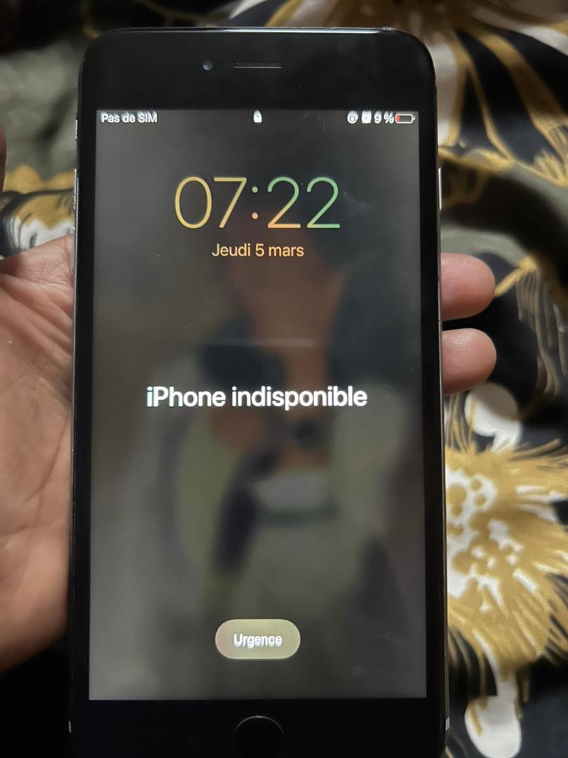 iPhone 6 16 Go, en parfait état