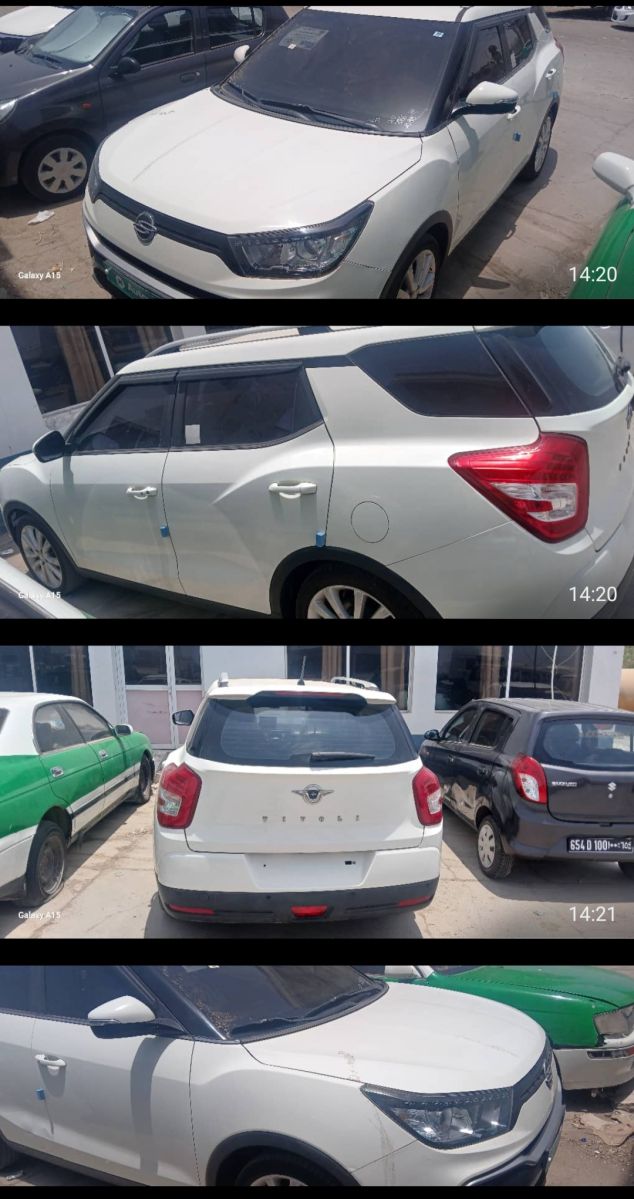 Voiture à vendre, essence, boîte auto, emprunt digital, négociable