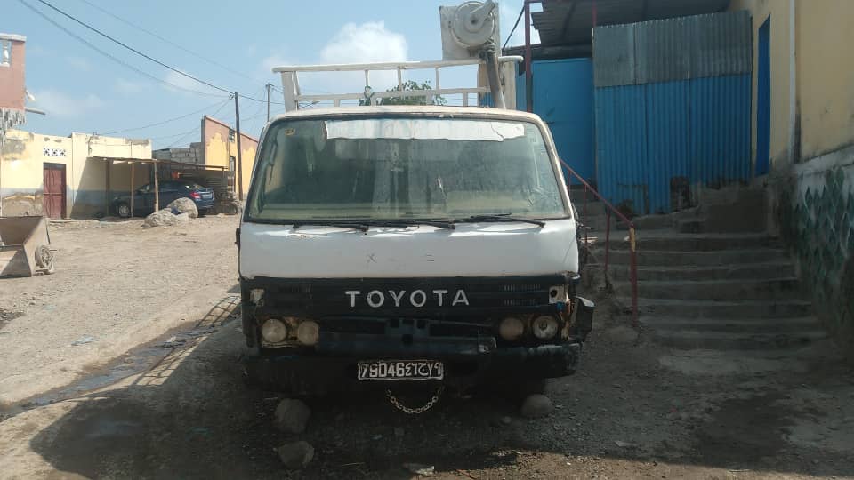 Toyota Dina 400 Moteur 14B 4T, Remorque 3500kg
