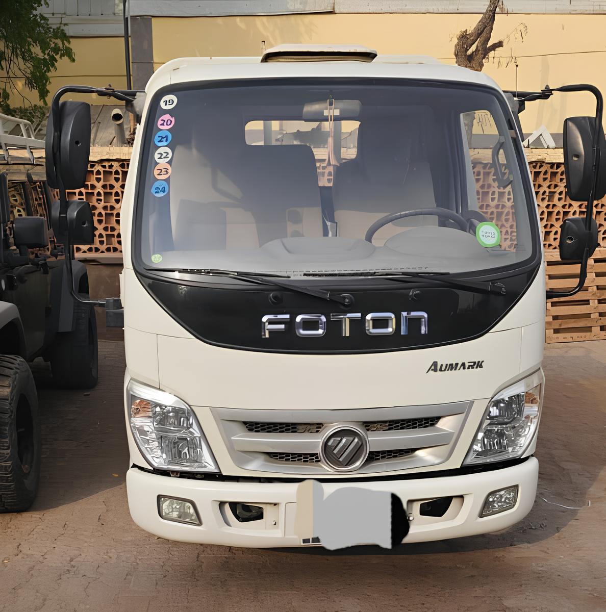 Camion Foton 2018, diesel, plateau, très bon état