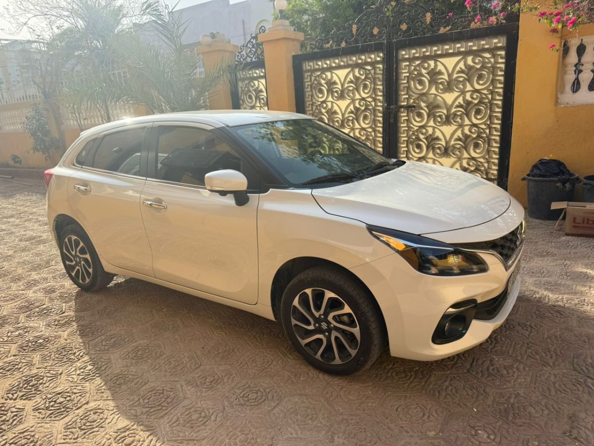 Suzuki Baleno 2025, essence, automatique, très bon état