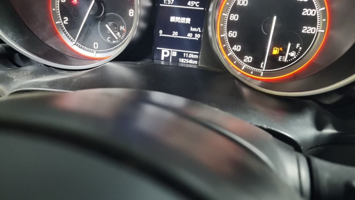 Suzuki Swift 2017 - Essence - Automatique - Très bon état