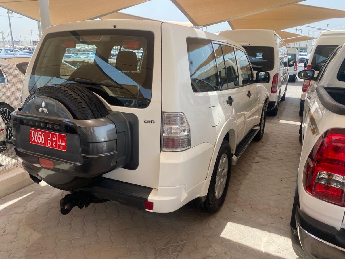 Mitsubishi Pajero 2017, automatique, diesel, excellent état