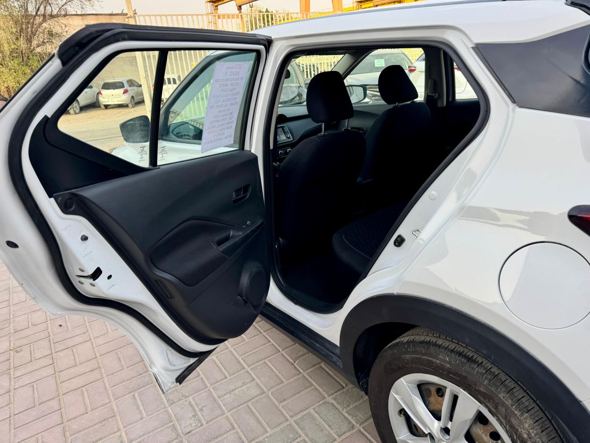 Nissan Kicks 2022, automatique, essence, excellent état