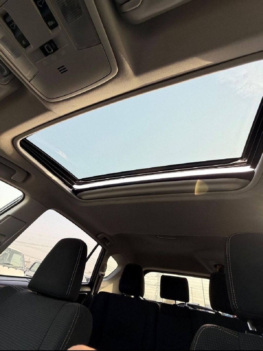 Toyota Rav4 XLE 2017, automatique, essence, excellent état