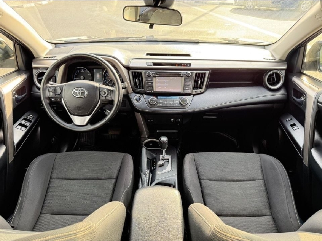 Toyota Rav4 XLE 2017, automatique, essence, excellent état