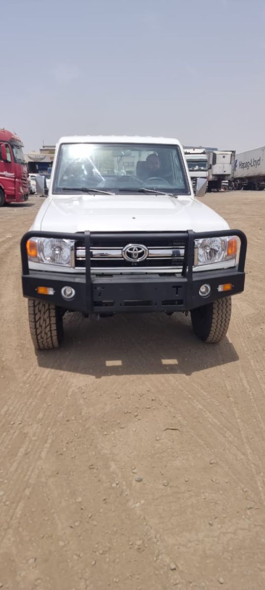 Toyota Land Cruiser Pick-up