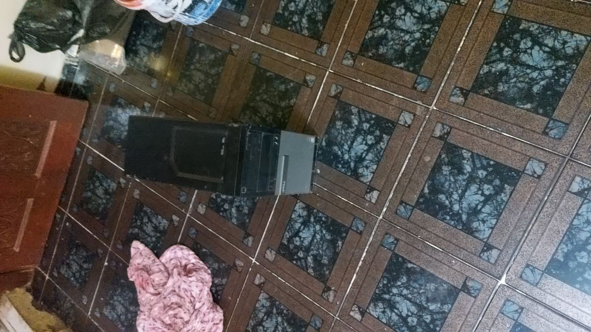 PC fixe 500 Go, 8 Go RAM, i3 à vendre, négociable