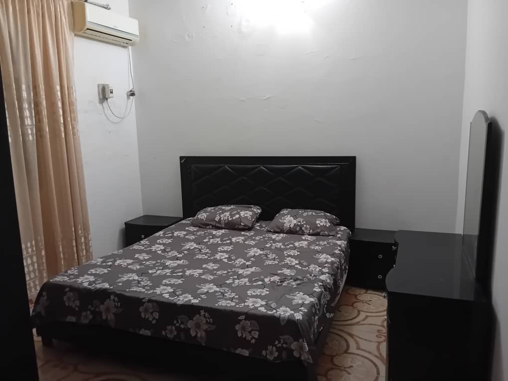 Appartement meublé avec jardin et parking sécurisé à Gabode 5