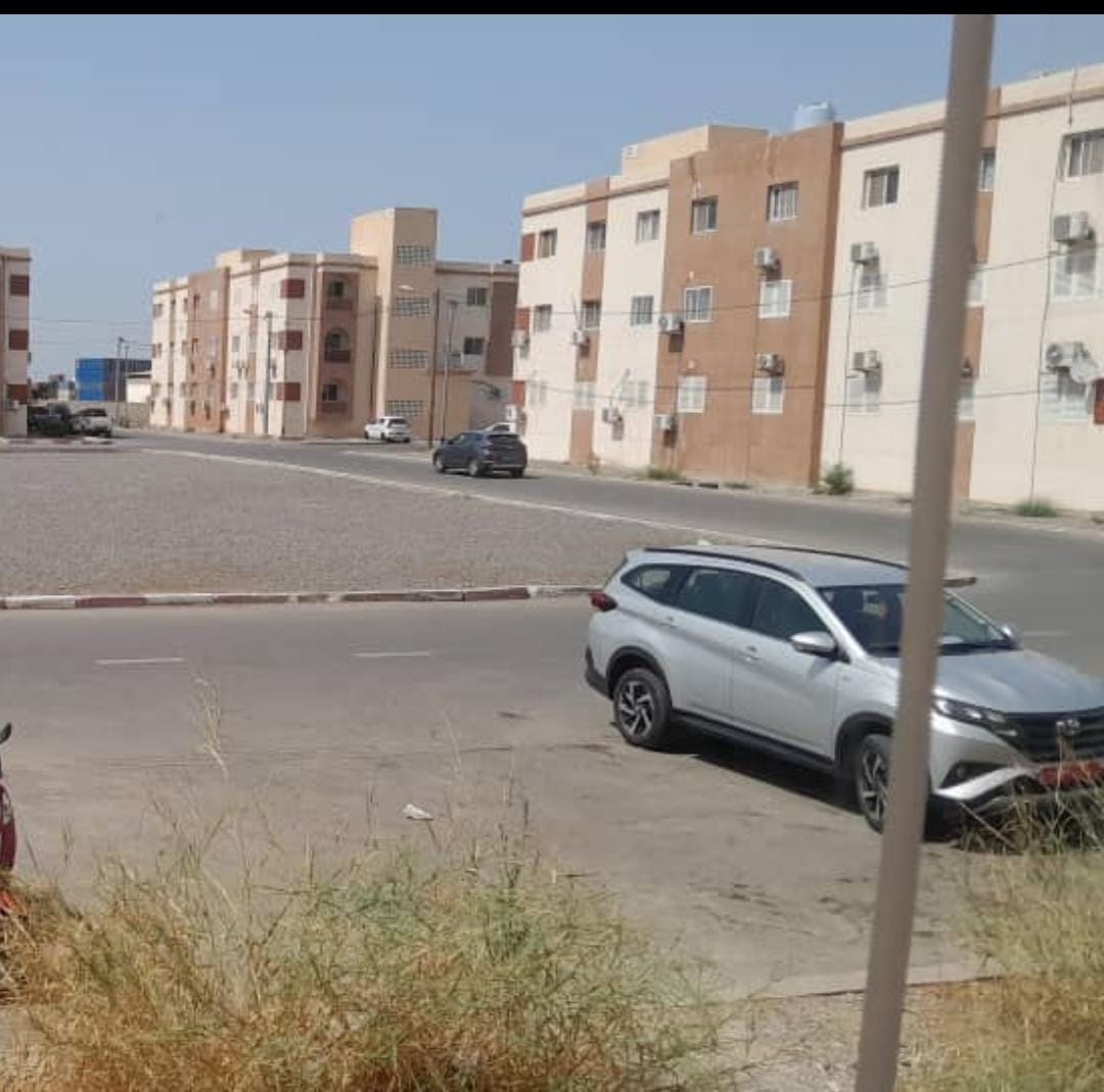 Appartement de 3 pièces au rez-de-chaussée, cité Daria