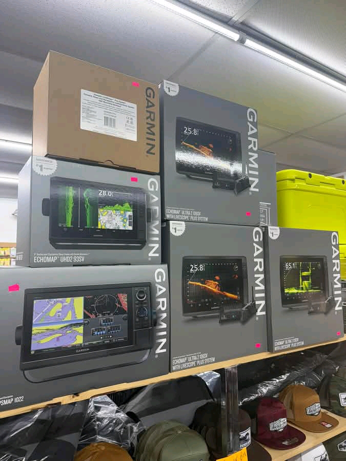 GPS marine : ECHOMAP UHD 93sv, Plus 44cv, Striker Vivid 7cv