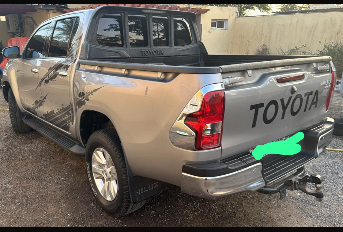 Toyota Hilux 2020, diesel, excellent état
