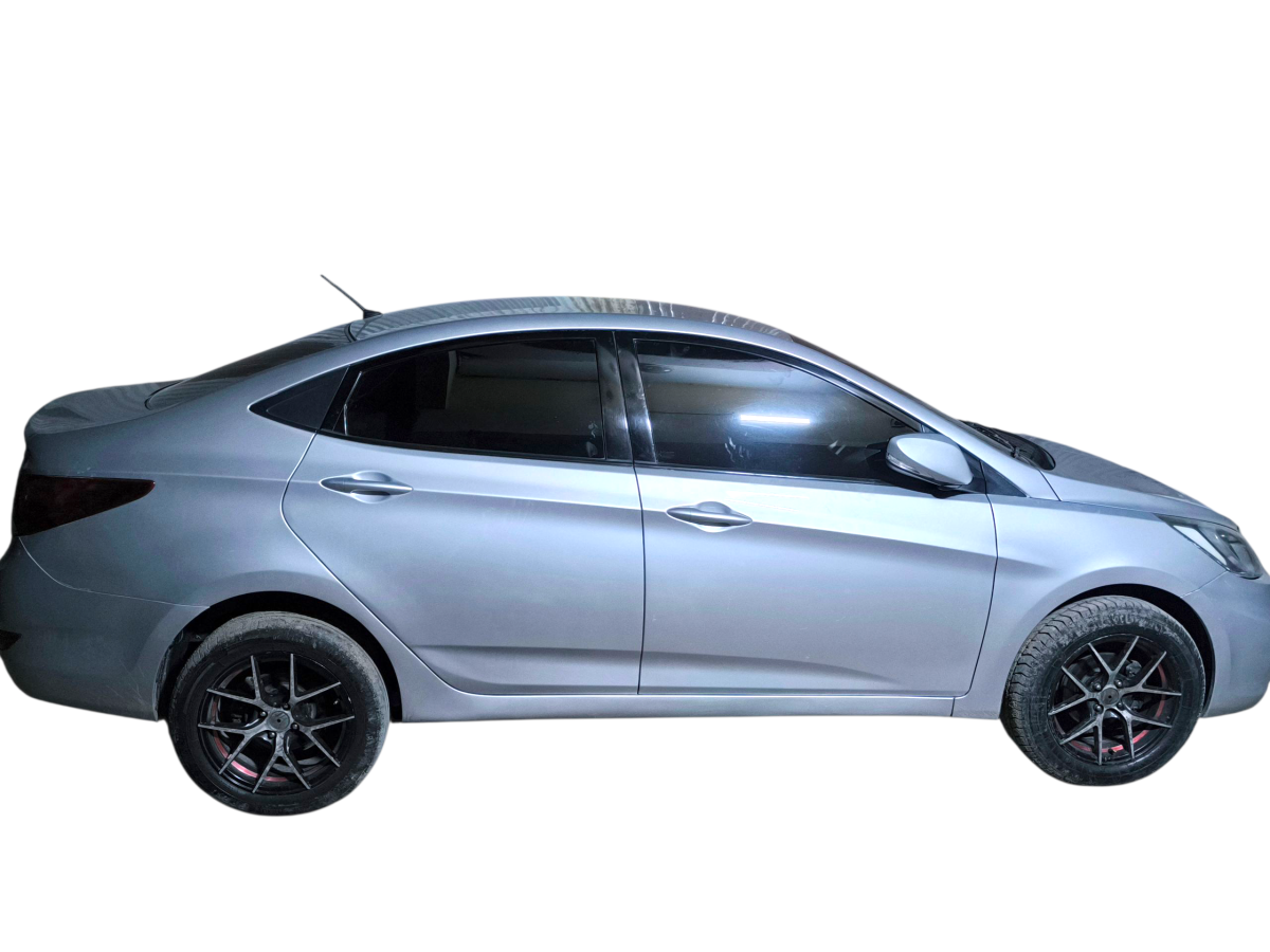 Hyundai Accent 2011-2017, gazoil, full option, 81000 km