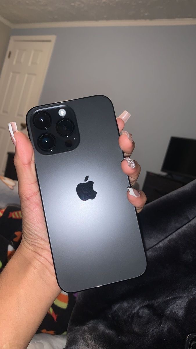 iPhone 13 Pro Max Gris, 128GB, Batterie 81%, Prix Négociable