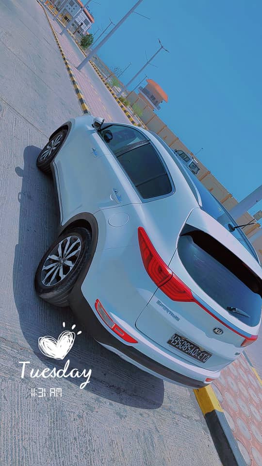 Kia Sportage 2017 en excellent état, toit ouvrant, boîte automatique