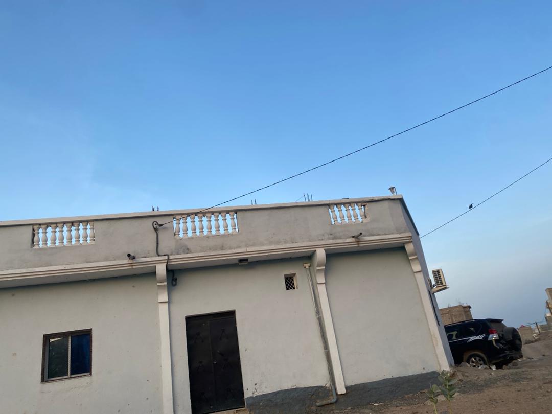 Maison F3 à barwaqo 2 phase 2 proche du rond-point