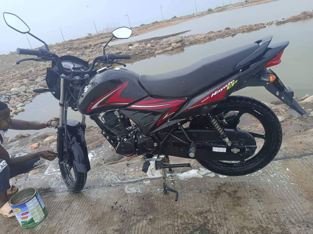 Moto Suzuki Neuve à Prix Abordable