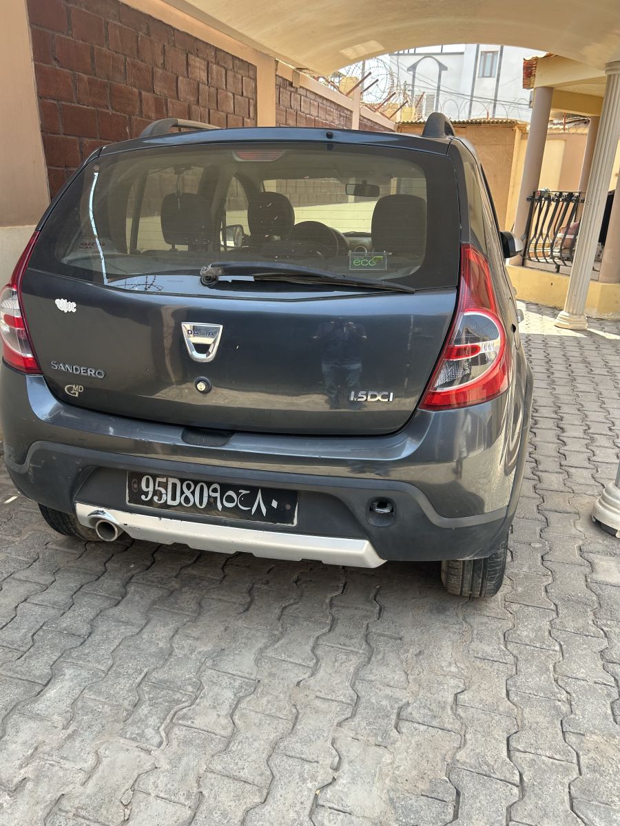 Dacia Sandero 2012, diesel, boîte manuelle, état impeccable