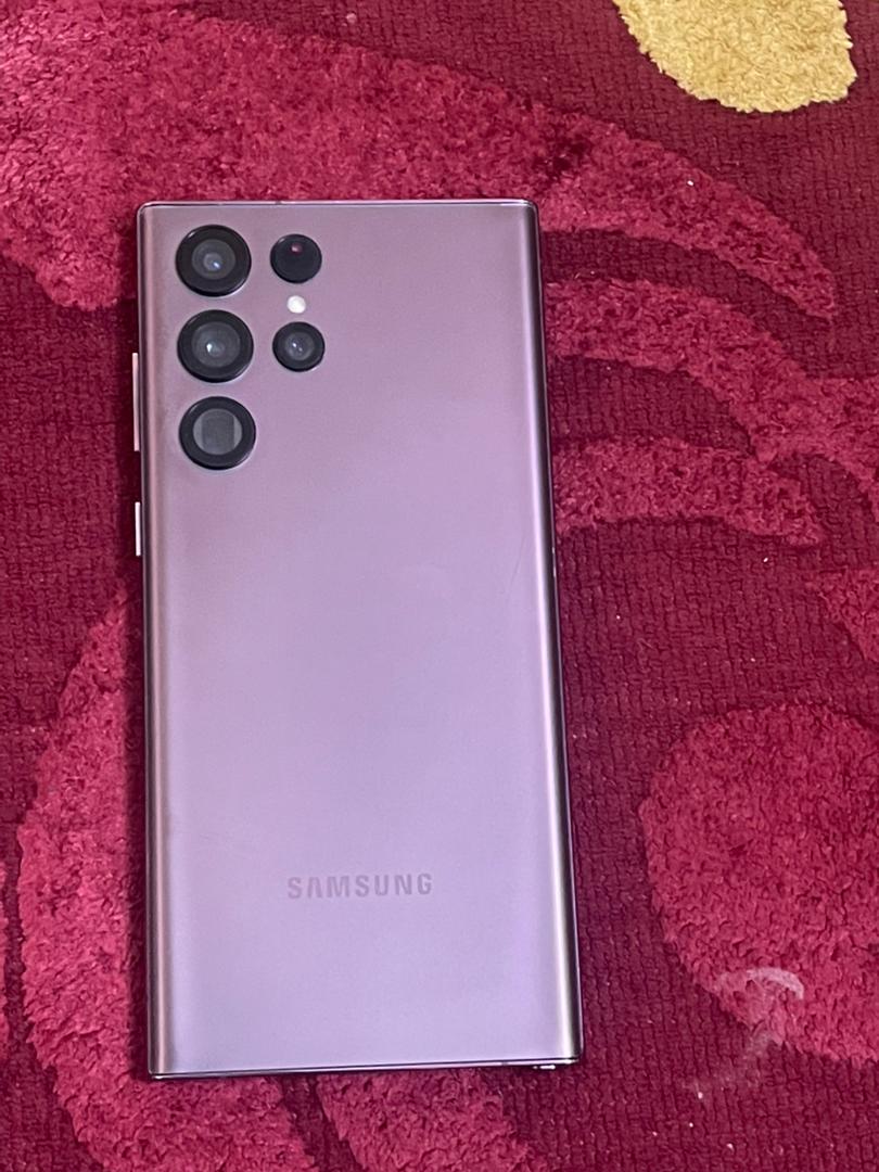 Samsung Galaxy S22 Ultra - Neuf, 256 Go, 12Go RAM