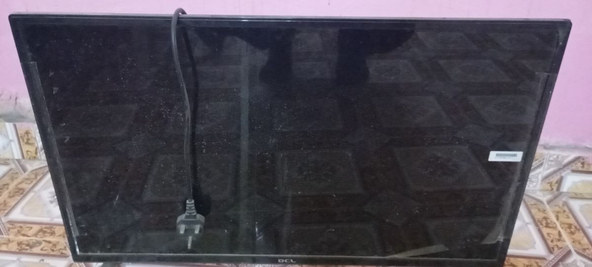 Télé DCL 32, occasion en bon état