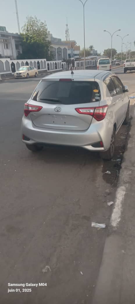 Toyota Yaris 2021, neuve, en provenance de Dubaï