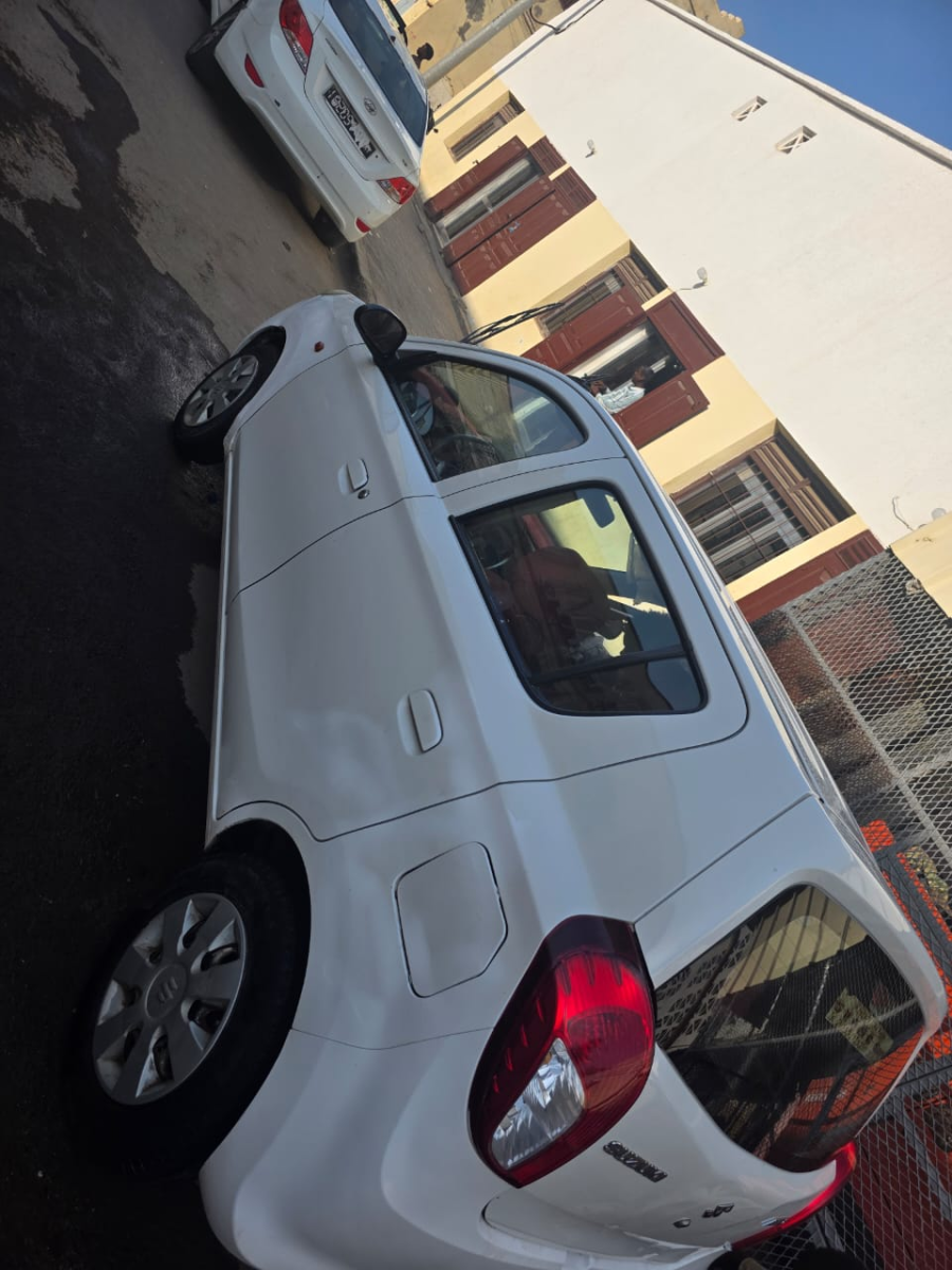 Suzuki Alto 800 2020, essence, boîte manuelle, faible kilométrage