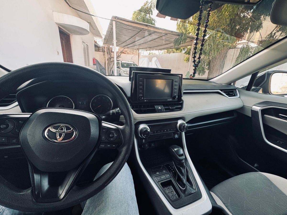Toyota RAV4 XLE 2020 2.5L 203 ch, bon état, 51 500 km
