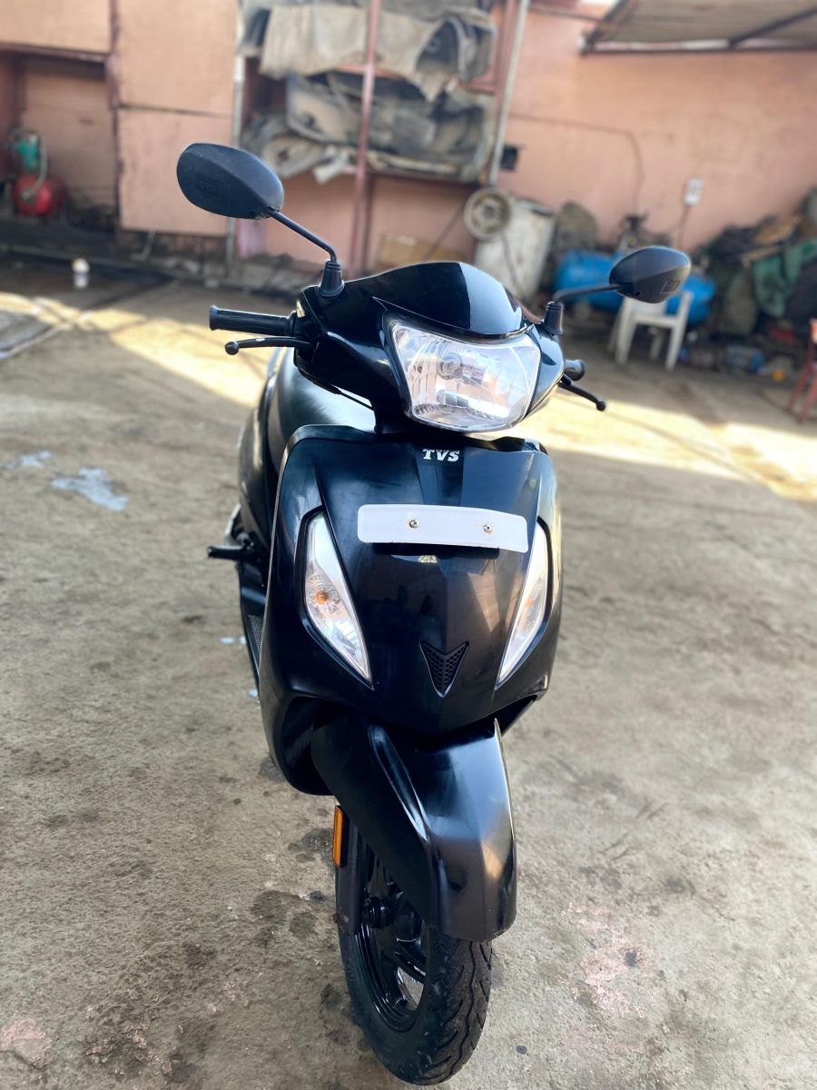 TVS Jupiter Moto 894D103 - Excellente condition!