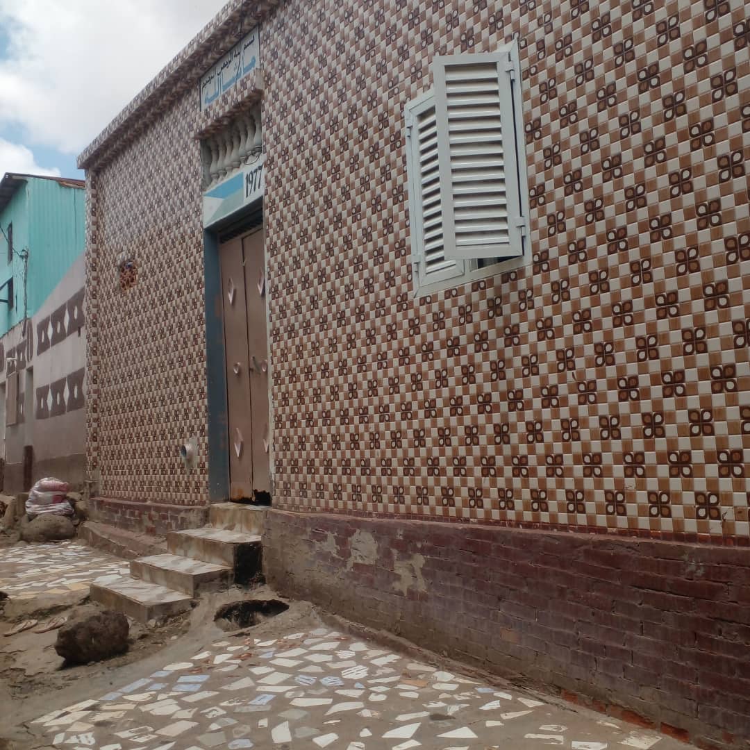 Maison à vendre avec titre foncier à Wahle Daba