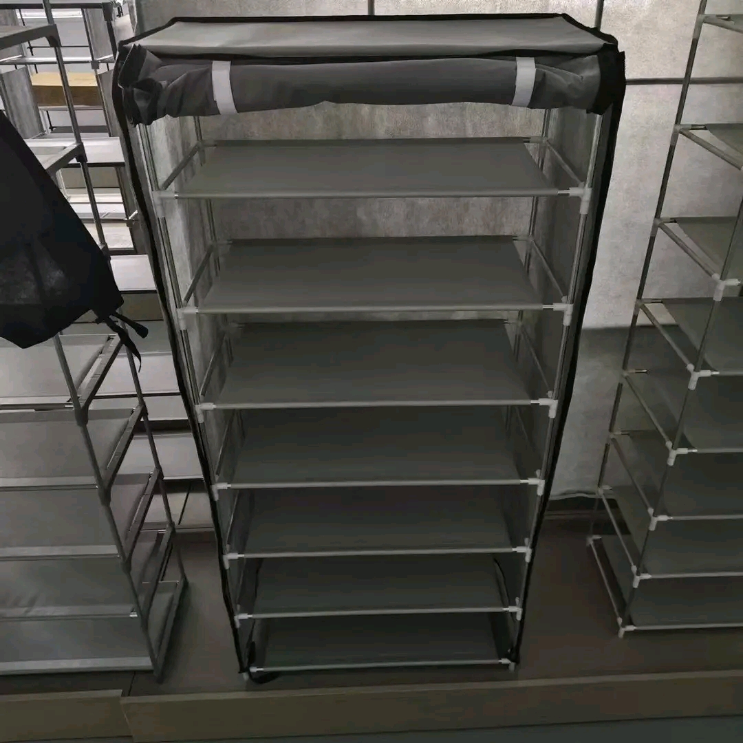 Armoire de chaussures 